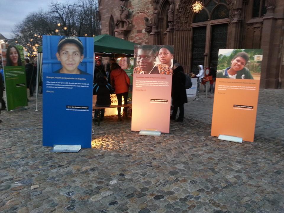 The stand of terre des hommes schweiz was very visible to the arriving people.